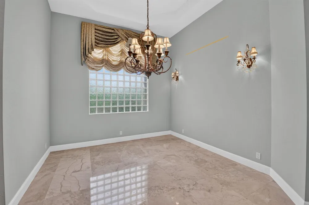 16040 BRISTOL ISLE WAY Delray Beach, FL 33446