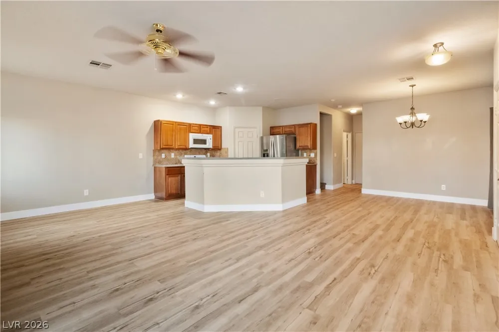 1090 Sheer Paradise Lane #103 Henderson, NV 89002