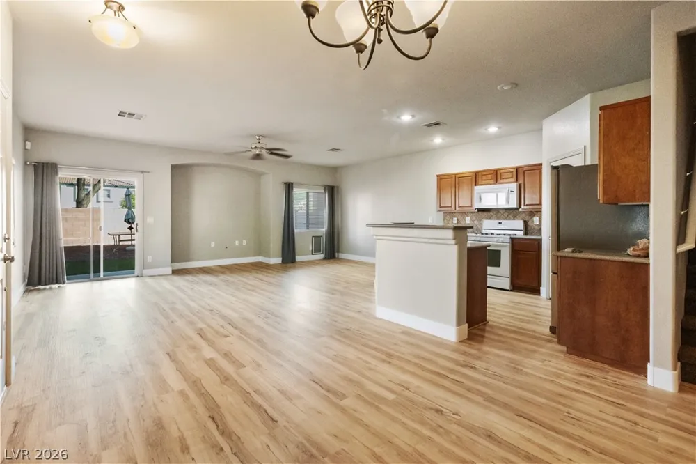 1090 Sheer Paradise Lane #103 Henderson, NV 89002