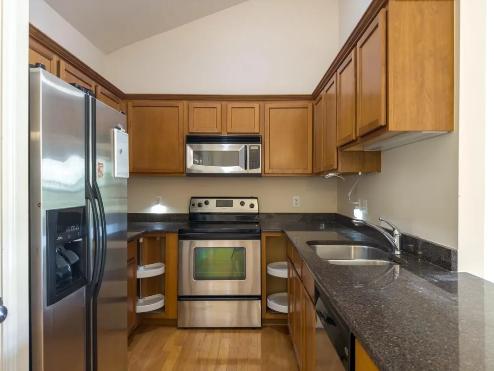 25552 Portico Lane Novi City, MI 48375