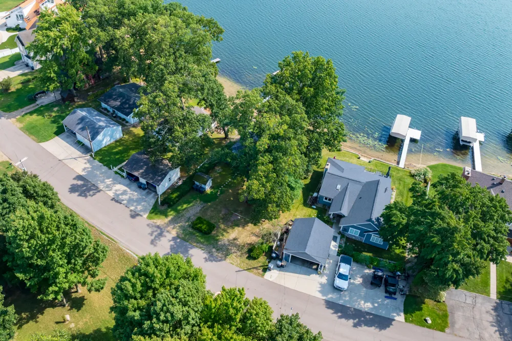 1078 Eagle Lake Drive Texas Charter Township, MI 49009
