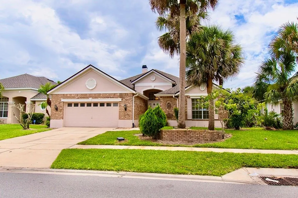 1707 GOLFVIEW DRIVE Kissimmee, FL 34746