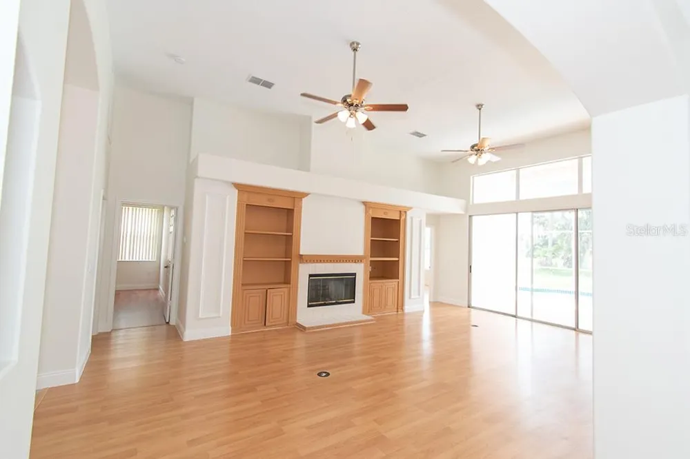 1707 GOLFVIEW DRIVE Kissimmee, FL 34746