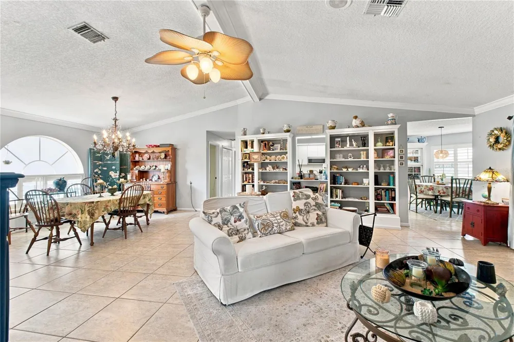 8171 CHAUCER DRIVE Weeki Wachee, FL 34607