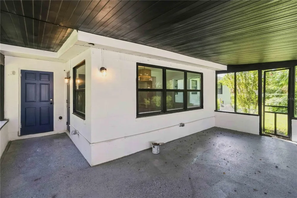 1806 DIERKER DRIVE Valrico, FL 33596