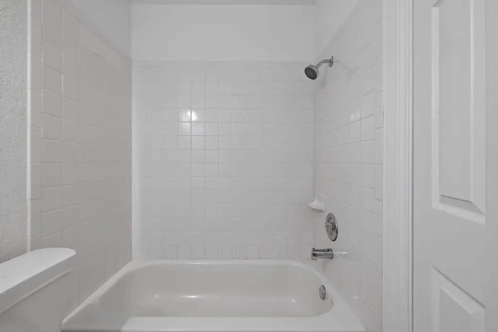 17213 BUSHMILLS ROAD Pflugerville, TX 78660