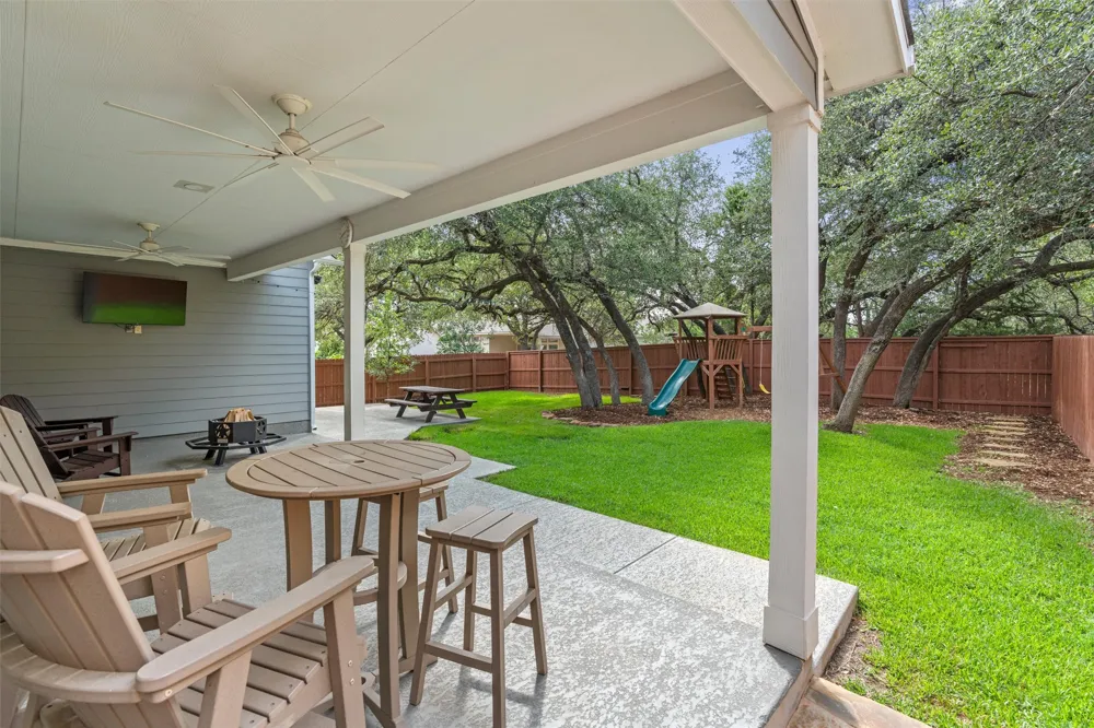 816 Heartleaf Drive Leander, TX 78641