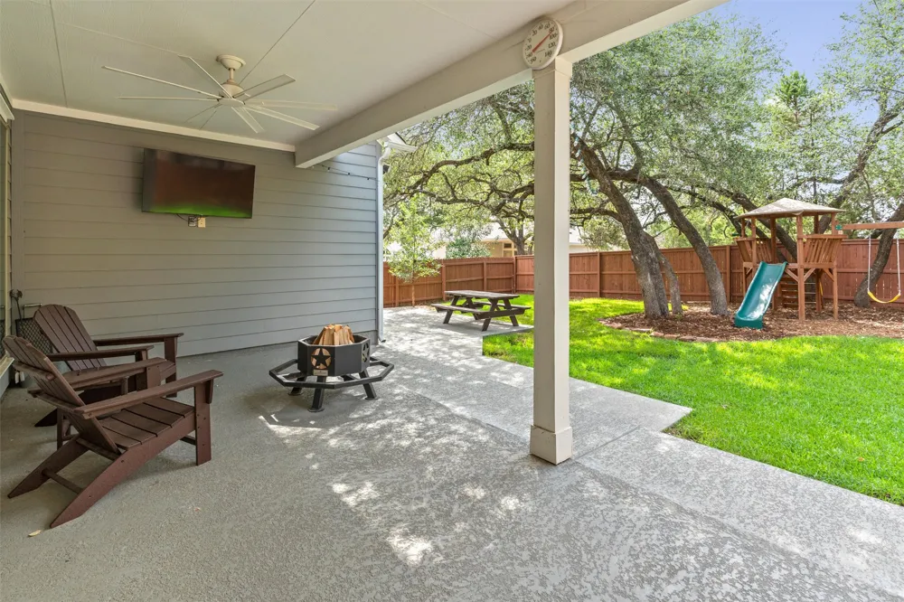 816 Heartleaf Drive Leander, TX 78641