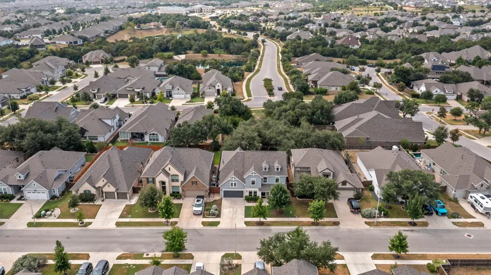 816 Heartleaf Drive Leander, TX 78641