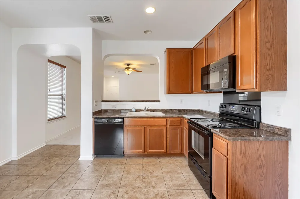 8921 Stambourne Street Austin, TX 78747