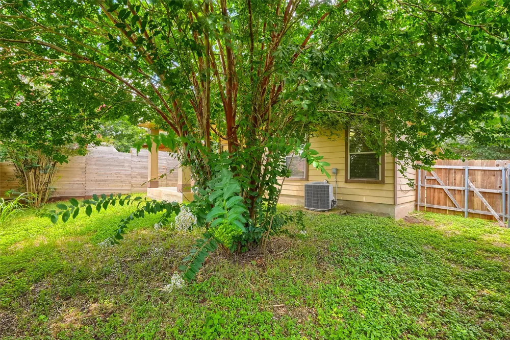 8921 Stambourne Street Austin, TX 78747