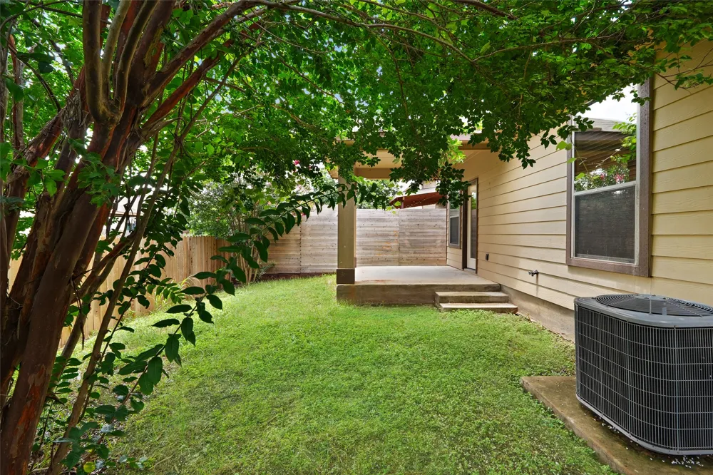 8921 Stambourne Street Austin, TX 78747