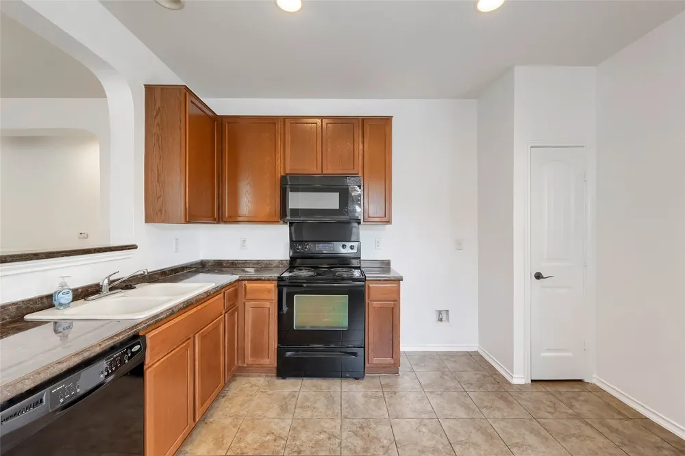 8921 Stambourne Street Austin, TX 78747