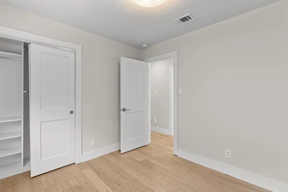 5405 Fairmont Circle Austin, TX 78745
