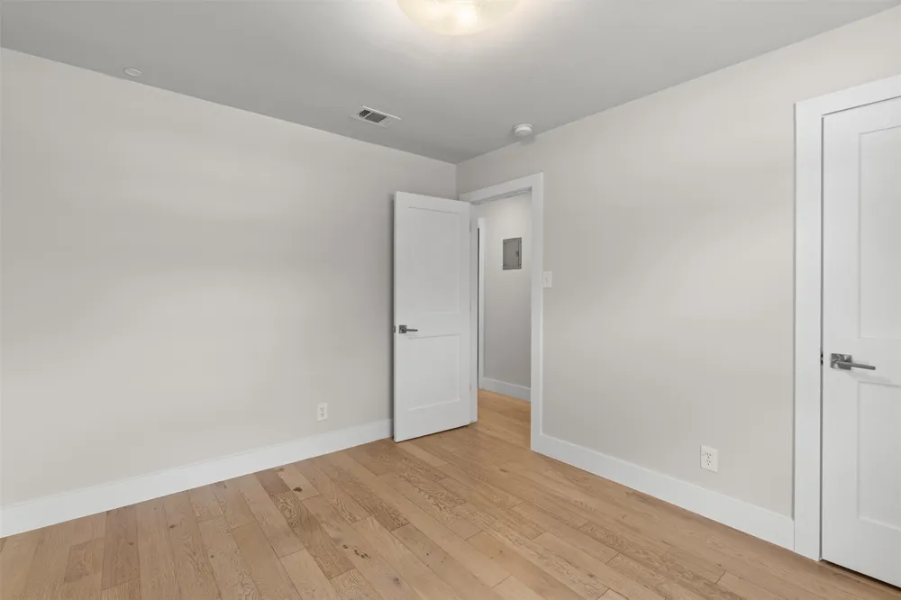 5405 Fairmont Circle Austin, TX 78745