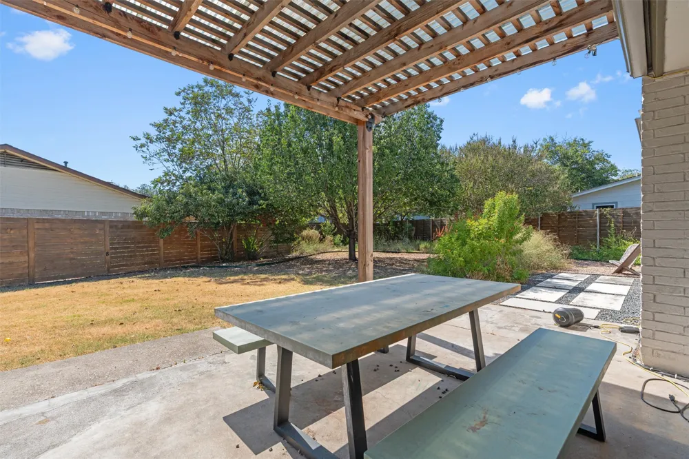5405 Fairmont Circle Austin, TX 78745