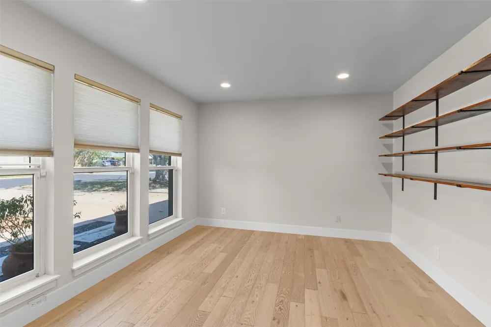 5405 Fairmont Circle Austin, TX 78745