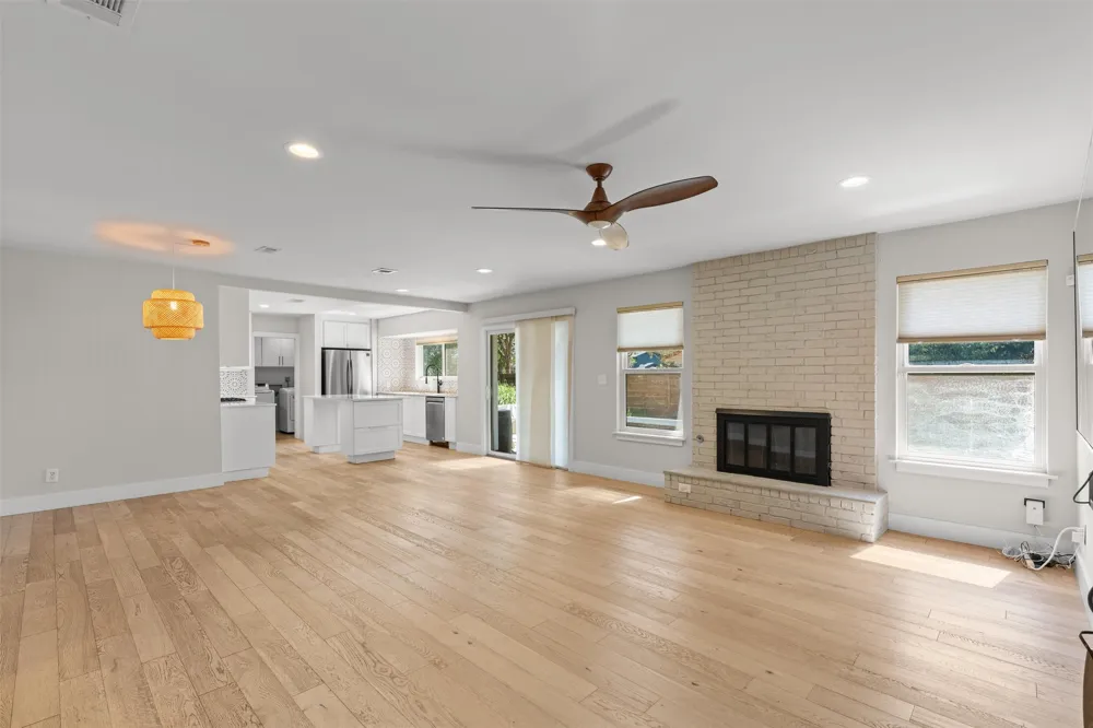 5405 Fairmont Circle Austin, TX 78745