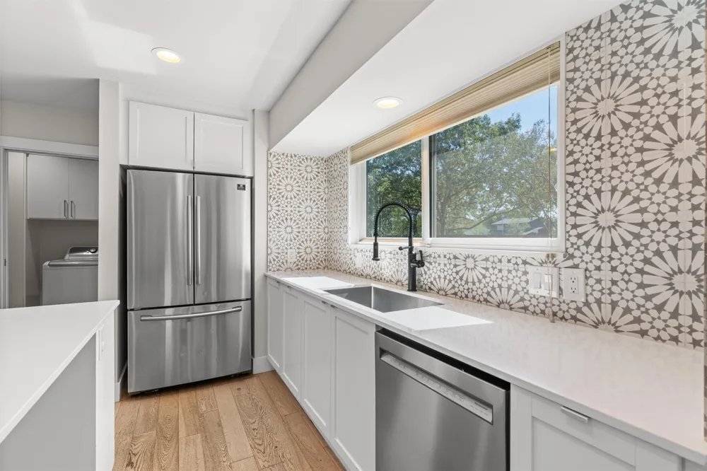 5405 Fairmont Circle Austin, TX 78745