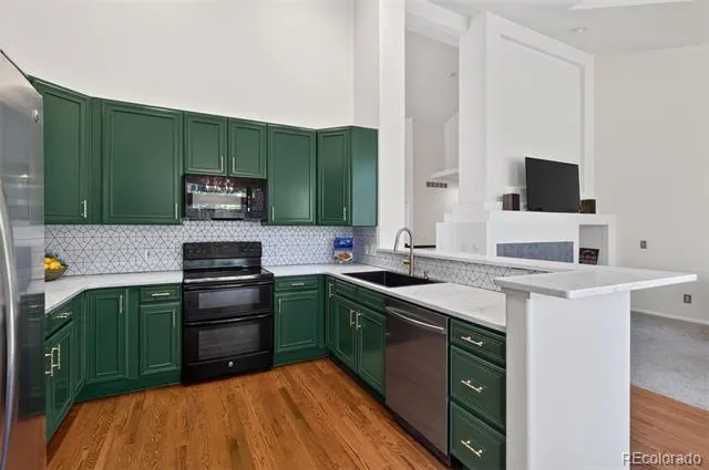 17807 E Oakwood Lane Aurora, CO 80016