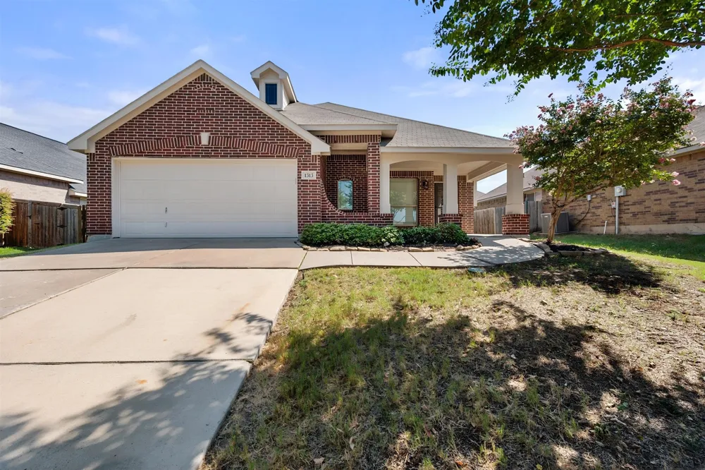 1313 Concho Trail Mansfield, TX 76063