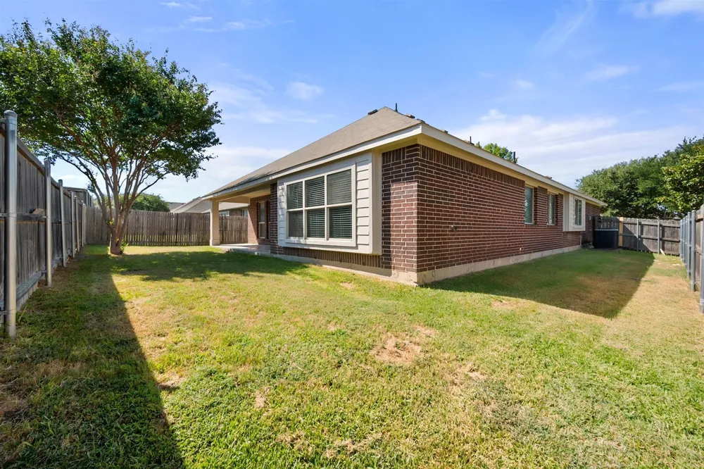 1313 Concho Trail Mansfield, TX 76063