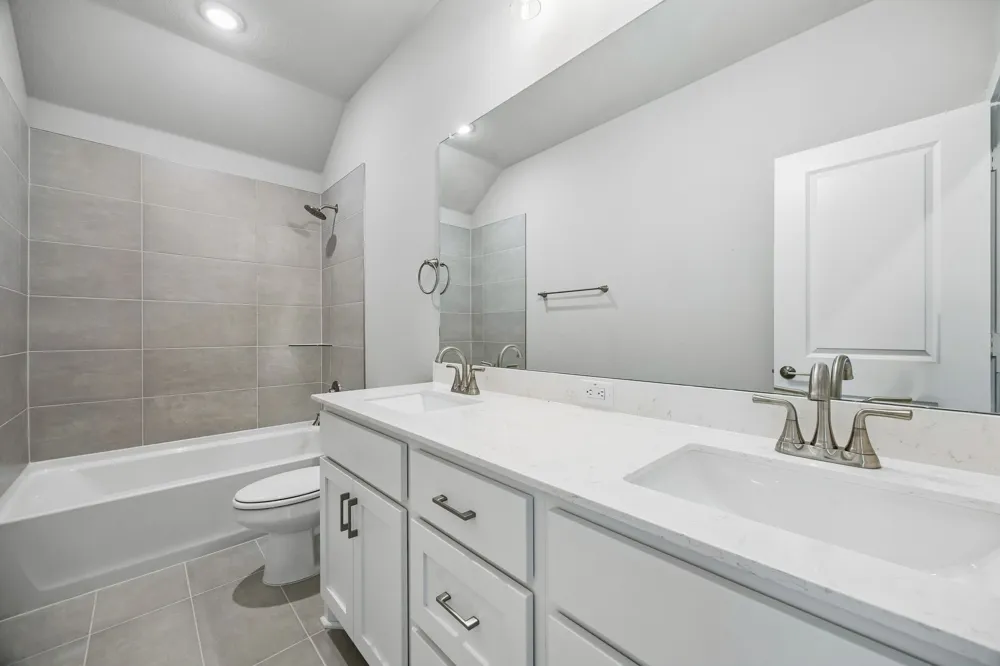 2423 Silver Spring Court Celina, TX 75009