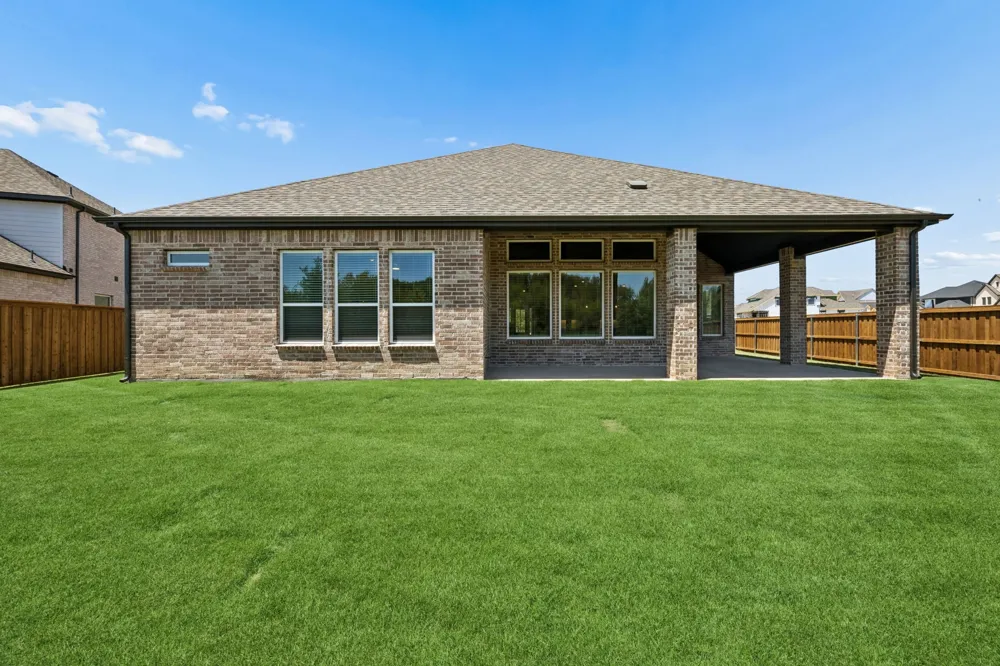 2423 Silver Spring Court Celina, TX 75009