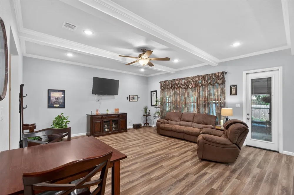 108 Mcanear Street Cleburne, TX 76033