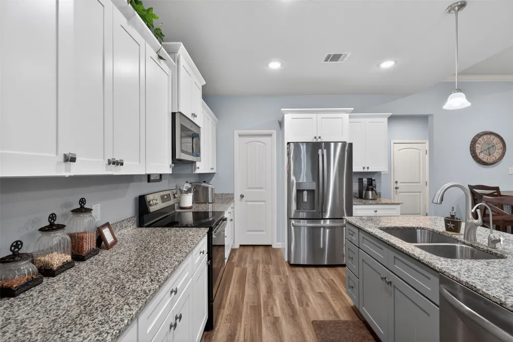 108 Mcanear Street Cleburne, TX 76033