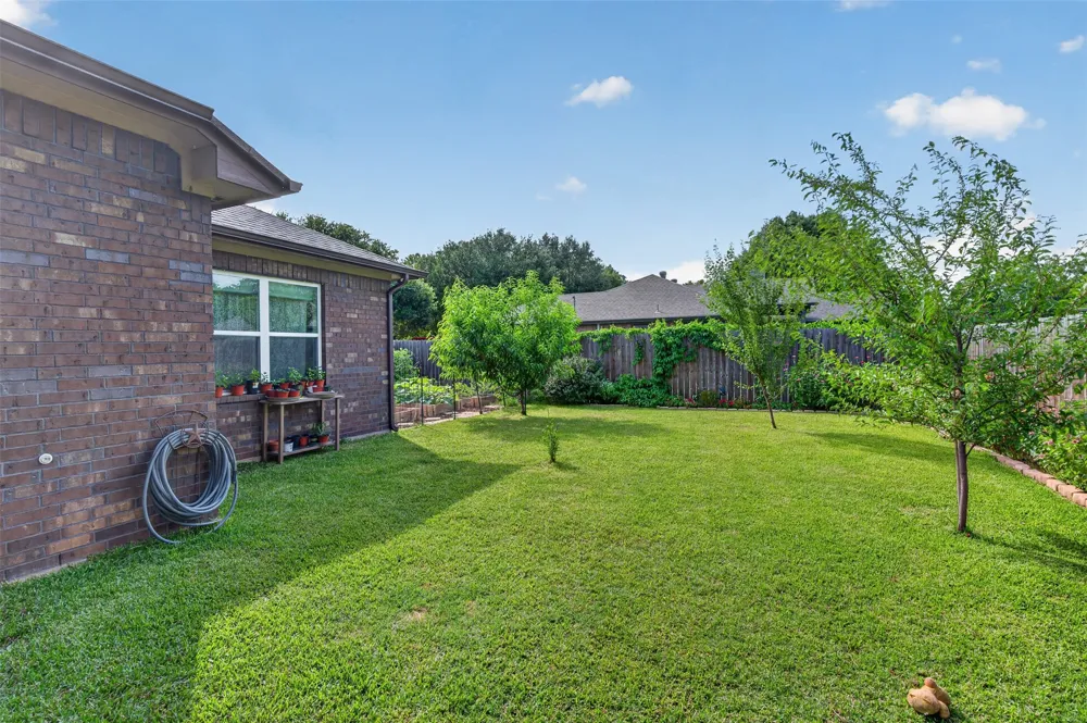 108 Mcanear Street Cleburne, TX 76033