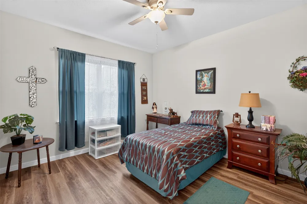 108 Mcanear Street Cleburne, TX 76033