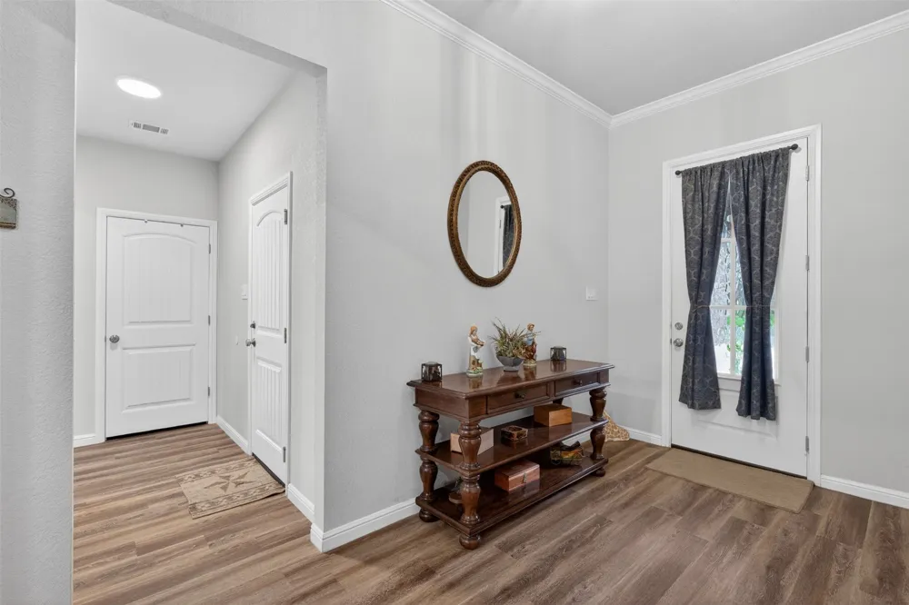 108 Mcanear Street Cleburne, TX 76033