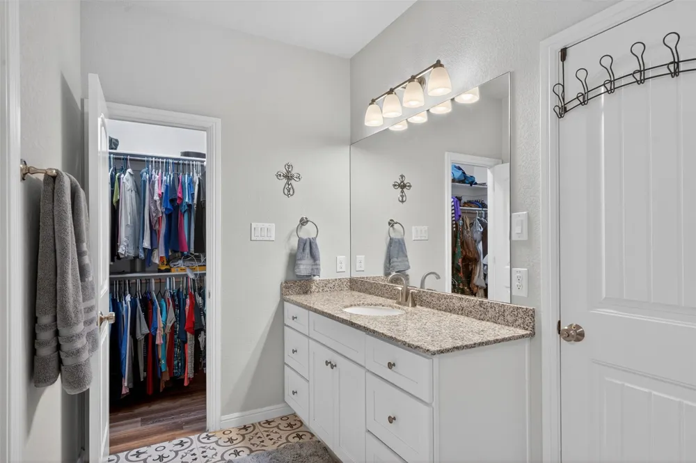 108 Mcanear Street Cleburne, TX 76033