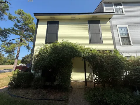 1401 Oden Street #24