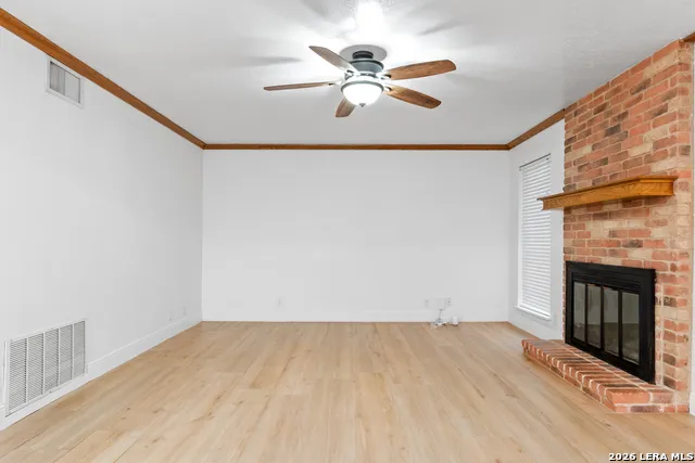 19918 PARK FLS San Antonio, TX 78259