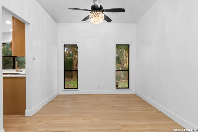 19918 PARK FLS San Antonio, TX 78259