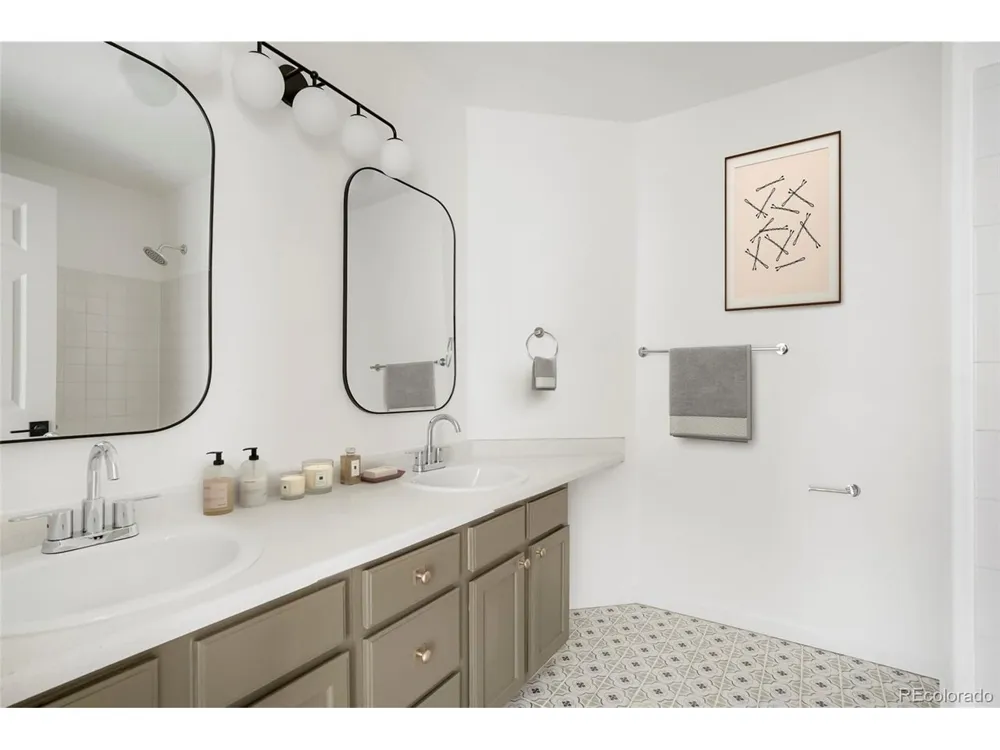 1305 W 12th Avenue Broomfield, CO 80020