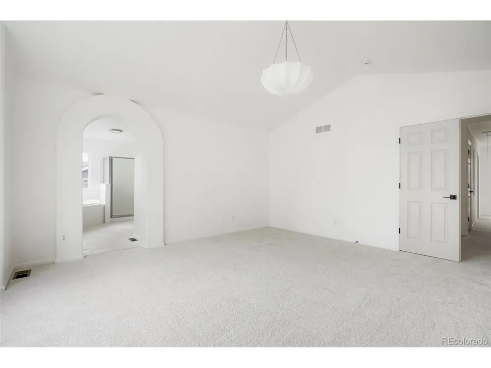 1305 W 12th Avenue Broomfield, CO 80020