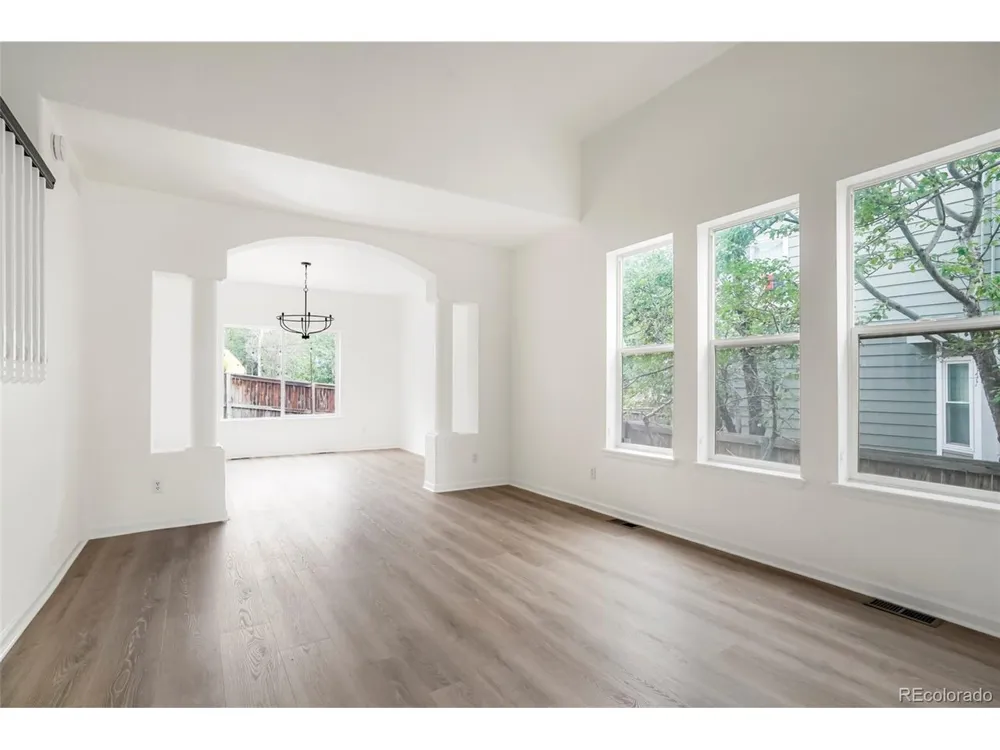 1305 W 12th Avenue Broomfield, CO 80020