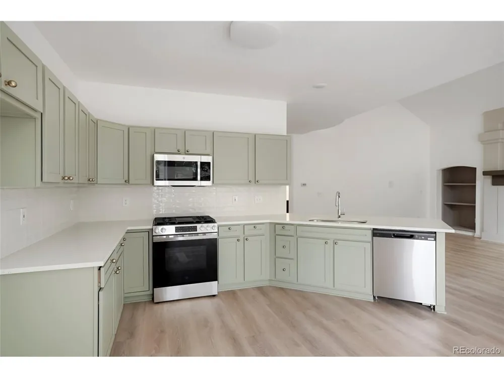 1305 W 12th Avenue Broomfield, CO 80020