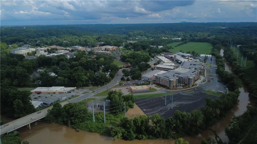 264 Marietta Highway Canton, GA 30114