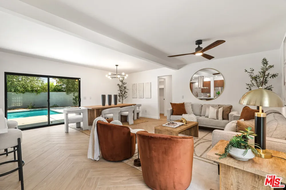 1979 E Alejo Road Palm Springs, CA 92262