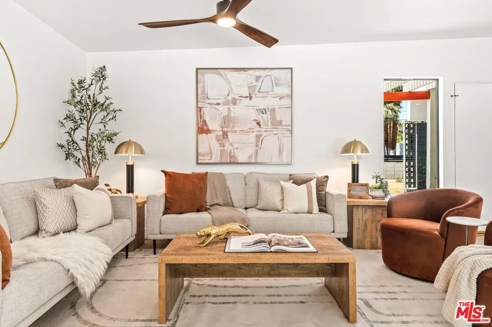 1979 E Alejo Road Palm Springs, CA 92262