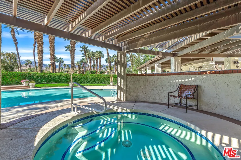 60 Calle Solano Rancho Mirage, CA 92270