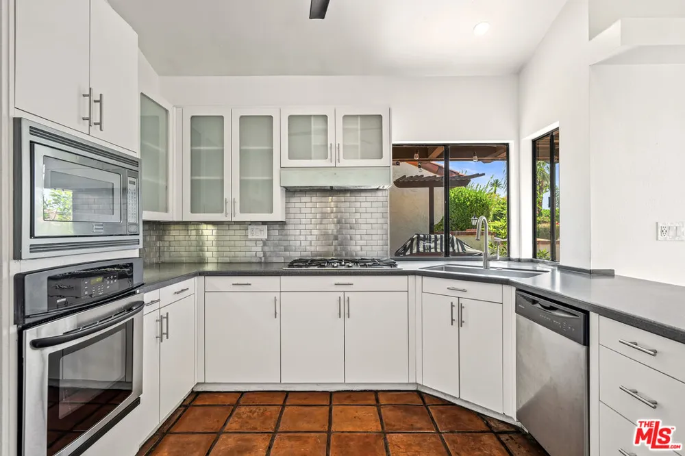 60 Calle Solano Rancho Mirage, CA 92270