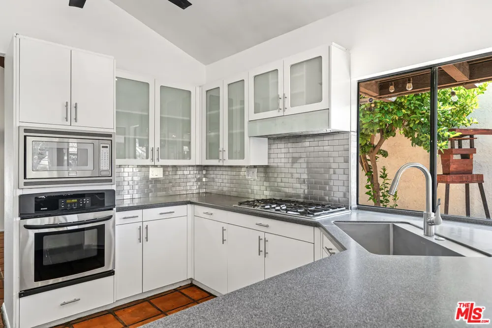 60 Calle Solano Rancho Mirage, CA 92270