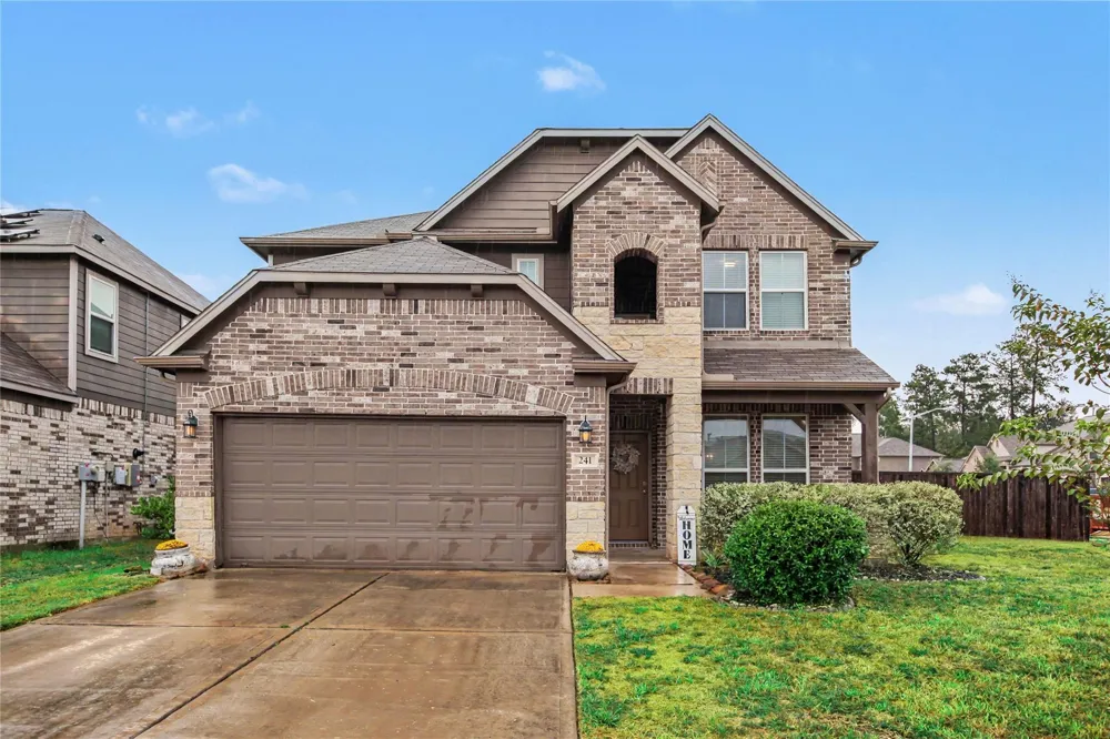 241 Cunningham Fir Trail Conroe, TX 77301