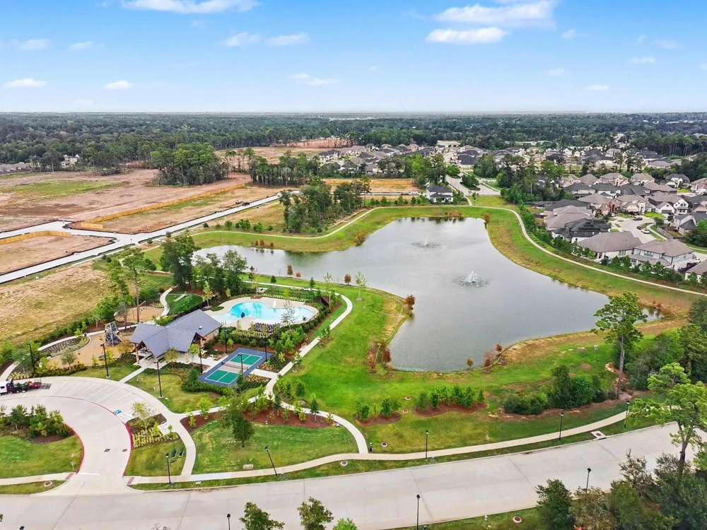 241 Cunningham Fir Trail Conroe, TX 77301