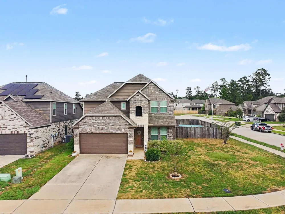 241 Cunningham Fir Trail Conroe, TX 77301